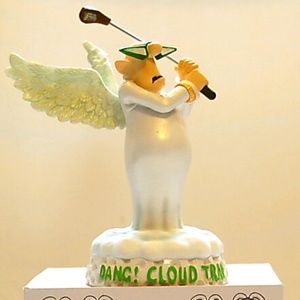 Heavenly Humor  Angel playing Golf Figurine Cloud Trap New